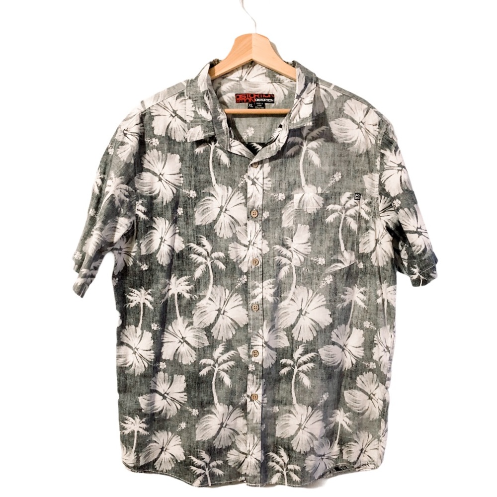 Distortion | Men's Black and White Hawaiian Shirt